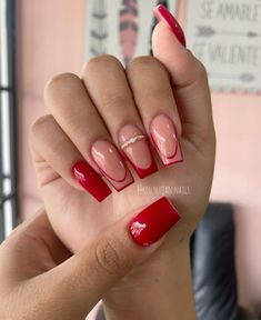 La French Nails, Red Nail Ideas Square, Semi Nails, Nail Art Matte, Short Coffin Nails Designs, Bella Nails, Gel Toe Nails, Moon Nails