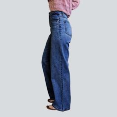 Make the most of the warm weather with our fashionable 2023 Spring-Summer Collection of wide leg jeans! Perfectly crafted to give you a timeless silhouette. they feature a high-waist. zipper and button closure. and a stonewashed finish that adds a touch of vintage allure. Enjoy the perfect combination of elegant style and comfort with these jeans.Distinctive Features: Fashionable Style: Stay ahead of the trends with these wide-leg jeans made from luxe denim. Stonewashed Finish: Enjoy a vintage l Chic Dark Wash Wide Leg Jeans, High Waist Denim Wide Leg Pants For Everyday, Everyday Wide Leg Cargo Jeans, Everyday Mid-rise Denim Wide Leg Pants, Trendy Dark Wash Wide Leg Pants, Everyday Medium Wash Wide Leg Pants, Trendy Wide-leg Cropped Jeans In Denim Blue, Versatile Denim Blue Jeans With Five Pockets, Versatile Denim Blue Jeans