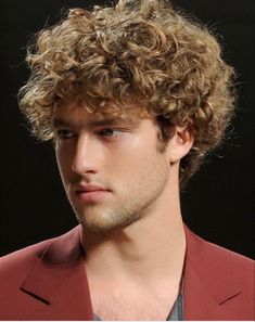 Men's Curly Hairstyles, Razored Haircuts, Top Hairstyles For Men, Curly Hair Trends, Haircut Images, Short Shaggy Haircuts, Frizzy Curly Hair, Men's Long Hairstyles, Medium Bob Hairstyles