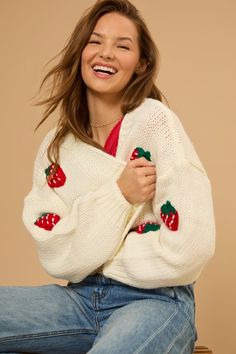 This cardigan features playful 3D strawberries for a fun, textured look, combined with a cozy chunky knit for both style and comfort. Chunky Knit Cardigan, Altar'd State, Chunky Knit, Strawberries, Knit Cardigan, Sweater Outfits, Sweaters & Cardigans, Knitting, White