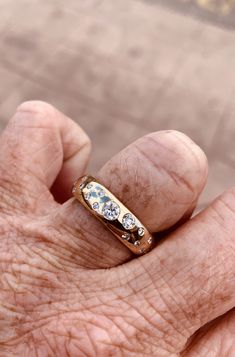 Heirloom Rings, Cute Engagement Rings, Old Rings, Diamond Rings Design, Heirlooms Jewelry, Diamond Jewelry Designs, Gem Ring, Custom Ring Designs, Exclusive Jewelry