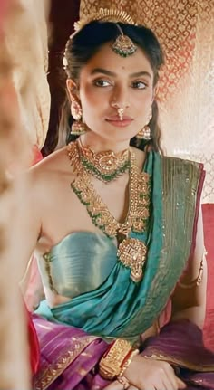 Vanathi In Ponniyin Selvan, Sobhita Dhulipala Ponniyin Selvan, Indian Goddess Aesthetic, Shobitha Dhulipala, Shobita Dhulipala, Ponniyan Selvan, Sobhita Dhulipala, Ponniyin Selvan