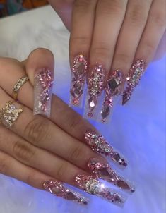 Prom Nails Acrylic Bling, Long Square Acrylic Nails With Jewels, Cute Bling Acrylic Nails, Silver Bling Nails Rhinestones, Bling Freestyle Nails, Nails With Big Rhinestones, Nails With Lots Of Rhinestones, Pink Long Nails With Diamonds, Gem Nail Designs Rhinestones