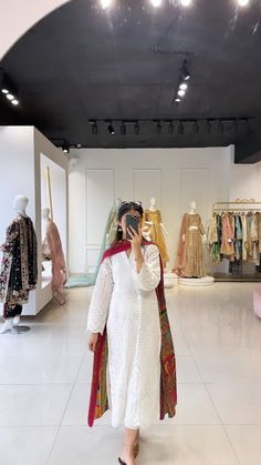 Modern Casual Indian Fashion, Pakistani Wedding Guest Outfits, Desi Casual, Fancy Suits, Traditional Wardrobe, Desi Fits