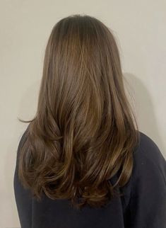 Medium Brunette Hair, Ashy Hair, Black Hair Balayage, Short Brown Hair