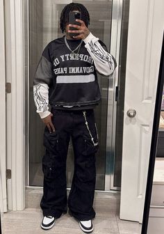 Streetwear Black Outfit, Trenton Core, Mens Streetwear Aesthetic, Black Outfit Men, Boys Fall Outfits, Men's Streetwear, Streetwear Inspo, 2024 Outfits