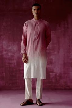 Shop for Tabeer Pink Cotton Ombre Dyed Kurta for Men Online at Aza Fashions Yellow Kurta Men For Haldi, Yellow Kurta Men, Short Kurta For Men, Haldi Photoshoot, Kurtas For Men, Ceremony Outfit, Wedding Fits