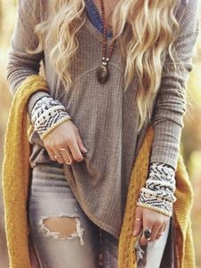 #fall #fashion / beige Bohemian Fall Outfits, Boho Styl, Mode Hippie, Estilo Hippie, Foto Tips, Mode Boho, Free People Clothing Boutique, Styl Boho