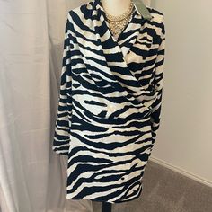 Size Xl Runs For 14 Usa. New With Tags Elegant Zebra Print Dress For Night Out, Black And White Long Sleeve Dresses For Work, Chic H&m Long Sleeve Mini Dress, Chic H&m Long Sleeve Midi Dress, Chic Zebra Print V-neck Dress, Chic H&m Workwear Dresses, Chic H&m Midi Dress With Long Sleeves, Chic Long Sleeve Mini Dress By H&m, Chic Long Sleeve H&m Midi Dress