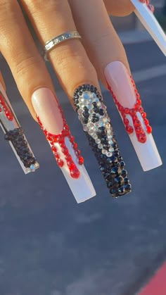 Blinged Scream Drip - Etsy Unghie Nail Art, Drip Nails, Cute Acrylic Nail Designs