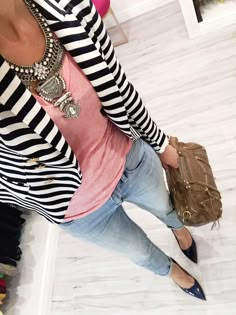 Striped Blazer Outfit, Stripe Blazer, Blazer Outfit, Striped Blazer, Work Attire, Looks Style