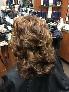 Hair Curling Tips, Haircuts For Curly Hair, Wavy Curly Hair, Haircuts Straight Hair, Hair Stylist Life