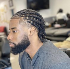 Cornrow Locs Men, Styles For Short Locs Men, Cornrow Dreads, Men Short Loc Styles, Dreads And Beard, Dread Locks Men, Loc Cornrows, Barrel Twist Locs Men