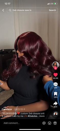 Red Hair On Brown Skin, Black Woman Red Hair, Cherry Cola Hair Color, Deep Red Hair Color, Red Hair Outfits, Burgundy Red Hair, Burgundy Wig