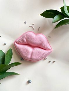 Lips Pink Aesthetic, Esthetics Room, Spa Marketing, Digital Invitations Wedding, Facial Aesthetics, Cat Earrings Studs, Instagram Ideas Post, Dermal Fillers