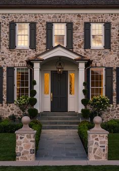 Colonial Style Home Exterior, Brick Pillars, Homes Architecture, Colonial House Exteriors, Southern Architecture, Stunning Homes, Colonial Style Homes, Outdoor Stairs, House Front Door