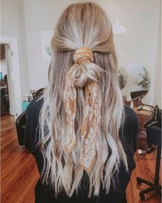 @dixonmacey⛰️ Blond Balayage, Hair Scarf Styles, Bow Hairstyle, Long Blonde, Trending Hairstyles, Long Blonde Hair, Boho Hairstyles, Blonde Balayage, Make Up Bag