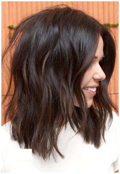 50 best medium length hairstyles 2021 #hairstyles #videos #medium #length #hair hairstyles videos for medium length hair Medium Length Hair Straight, Lob Haircut, Shoulder Length Hair Cuts, Mid Length Hair, Medium Hair Cuts, Dark Brown Hair, Shoulder Length Hair, Medium Length Hair Cuts