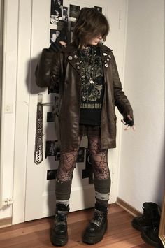 Outfit Ideas With Layers, Layered Alternative Outfits, Feminine Transmasc Outfits, Layered Alt Outfits, Layered Grunge Outfits, Aesthetic Layered Outfits, Masc Skirt Outfit, Whimsy Gothic Outfit