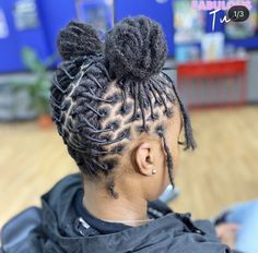 Short Locs Mohawk Styles, New Dreadlocks Hairstyles, Space Buns Loc Style, Dreadlock Space Buns, Women Dreads Black Hairstyles, Medium Length Dreadlock Styles For Women, Loc Space Buns, Loc Pigtails Style