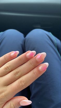 Nails To Make You Look Tanner, Preppy Star Nails, Hot Pink Star Nails, Pink Star Nails Acrylic, Cute Acrylic Nails For School, Short Pink Gel Nails, Nail Ideas Stars, Acrylic Star Nails, Doing Nails At Home