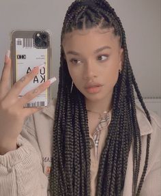 Lisa Onuoha, Long Box Braids, Box Braids Hairstyles For Black Women, Vlasové Trendy, Protective Hairstyles Braids, Fake Hair, Box Braids Styling, Crochet Braids Hairstyles