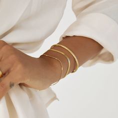 An elegant classic with a whole lot of style, our fine Willa Bracelet is here to create an elevated look for any occasion!﻿ Willa is designed to be stacked with any other gold or textured pieces to create the layering style of your dreams! 14k Gold Plated (1 Micron Thick)  Stainless Steel Base  E-coating for a premium finish  Lead & Nickel Free Layering Style, Gold Chain Bracelet, August Birthstone Jewelry, July Birthstone Jewelry, Layered Fashion, Zodiac Jewelry, Skin Care Gifts, Gifts For New Mums, Men's Jewelry Rings