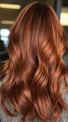 Edgy 39 Copper Hair Color Ideas for Textured Copper Lob 💄 Mahogany Lowlights, Brown Ombre