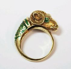 Aries Ring, Clear Sunglasses Frames, Store Inspiration, Gold And Green, Ring Pictures, Green Enamel, The Ring, Breitling Watch, Jewelry Store