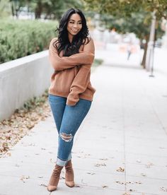 Simple Classy Outfits Plus Size, Short Curvy Women Outfits, Classy Casual Style, Autumn Outfits Curvy, Outfits Curvy, Plus Size Fall Outfit, Curvy Girl Fashion