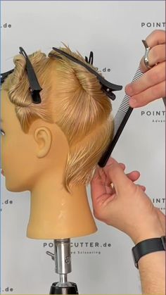 Graduation Instagram, Hair Cut Guide, 60 Hair, Women Short Hair, Easy Hair Cuts, Over 60 Hairstyles, Mens Hairstyles Thick Hair, Hair Techniques, Short Choppy Hair