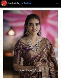 Kalyana Saree Blouse Design, Pearl Jwellary On Saree, Pearl Necklace On Saree, Saree With Pearl Jewellery, Tarun Tahiliani Saree Blouse Designs, Pattu Saree Blouse Designs