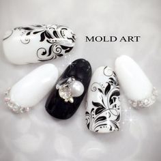 Nail Art Blanc, Korea Nail Art, Heavenly Nails, Mold Art, Japan Nail, Bridal Nail Art, Japanese Nail Art, Pearl Nails