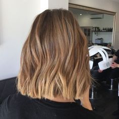 Short Blonde Curly Hair, Rambut Brunette, Brown Hair Looks, Blonde Curly Hair, Hair Done, Balayage Brunette, Brown Hair With Highlights