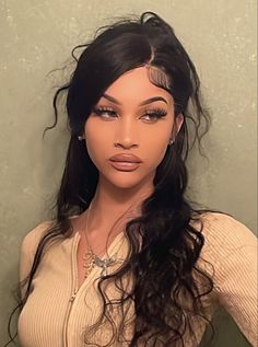 Cute Big Forehead Hairstyles, Baddie Wig Styles, Gold Clips Hairstyles, Hair Ideas Side Part, Straight Side Part Hairstyles, Hair Styles For Senior Pictures, Wig For Prom, Hairstyle Thanksgiving, Thick Straight Hairstyles