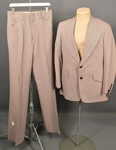 Men's 1970s White Black & Red Houndstooth Leisure Suit M 33W 70s Vtg Disco | eBay Vintage Formal Sets For Fall, Retro Fitted Sets For Fall, Vintage Notch Lapel Suits For Spring, Retro Fitted Suits For Spring, Retro Fitted Spring Suits, Spring Retro Fitted Suits, Red Houndstooth, Leisure Suit, Vintage Clothing Men