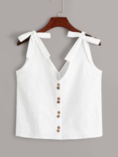 Umgestaltete Shirts, Afrikaanse Mode, Model Outfit, Trendy Fashion Tops, Button Front Top, Crop Top Outfits, Pretty Style, Shein Style, Fashion Girl