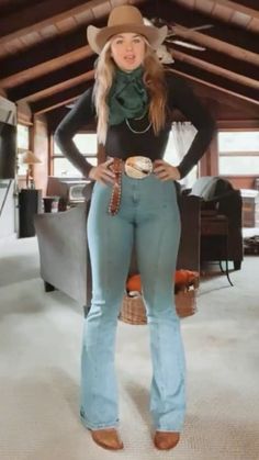 not me! @ r.fisher17 on tiktok :) #westernootd #western #westernoutfit #westernoutfitideas #countryoutfit Straight Leg Jeans Western Outfits, Cowgirl Style Outfits Winter, Cowgirl Essentials, Buckle Bunnies, Winter Cowgirl Outfit, Western Ootd, Western Winter Outfits, Regular Outfits, Granola Outfits