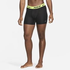 Start your day right. Optimal sweat-wicking tech that helps keep you dry pairs with stretchy, super-breathable fabric so your last concern is sweat where you don't want it. Boxer Briefs, Moisture Wicking Fabric, Yellow Black, Nike Dri Fit, Mesh Fabric, Black N Yellow, Polyester Spandex, Blue Yellow, Dri Fit