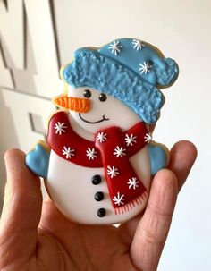 Iced Christmas Cookies, Royal Iced Cookies, Christmas Cutouts, Snowman Cookies, 1st Birthday Cakes, Christmas Candy Recipes