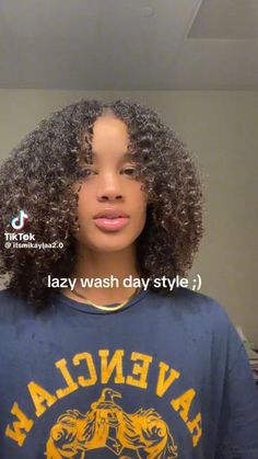 Hair Styles 3c Curls, Dry 4b Hair, Stylish Curly Hairstyles, 3b Natural Hairstyles Short, 4b Defined Curls, Defining 4c Hair, 4c Routine, Curly Wash Day Routine, 4c Curly Hair Routine