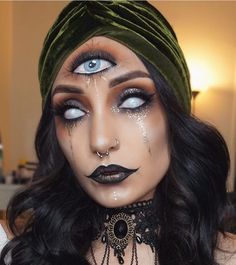 Halloween Make-up Looks, Cute Halloween Makeup, Halloween Coustumes, Halloween Makeup Pretty, Halloween Tattoo