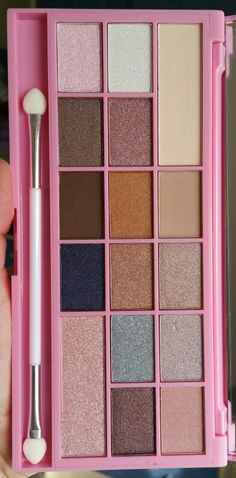 Makeup revolution I Heart Chocolate palette in Pink Fizz- $7.99 Heart Chocolate, Makeup Guide, Travel Storage Bag, Feeling Positive, Safe Storage, Color Help