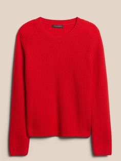 Luxurious and at-ease, this sumptuously soft cashmere sweater uses fisherman-style ribbed knit stitches to add extra texture to a classic crew-neck silhouette.  Size up for an even more relaxed fit and even-easier layering through the seasons.  RELAX Red Cashmere Sweater, Red Crew Neck Sweater, Banana Republic Style, 2024 Wardrobe, Fall Winter Fashion Trends, Coral Sweater, Knit Stitches, Fisherman Sweater, Thick Sweaters