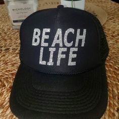 "Beach Life" Womens Trucker Hat. Adjustable, Snapback Black And Silver (New Without Tags) Beach Hats With Letter Print In Black, Black Letter Print Beach Hat, Black Snapback Trucker Hat For Beach, Trendy Silver Summer Hat, Black Trucker Hat With Letter Print For Beach, Adjustable Black Trucker Hat For Beach, Trendy Black Trucker Hat For Vacation, Adjustable Silver Beach Hat, Casual Silver Hat, One Size Fits Most