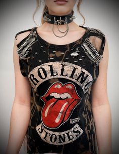 THE STITCHES Distressed Rock collection - This Rolling Stones T-shirt is a handmade bleached crop top/t-shirt made with a brand new officially licensed band shirt. - Distressed Rolling Stones crop top/shirt - Safety pin unisex hand-made crop/tee - Material: Bleached cotton Measurements: Small size (Ready to ship) M, L, XL, XXL Sizes (Made to order: 10 working days process for made to order) Width (armpit to armpit)  S : 18 Inches  M: 20 Inches L: 22 Inches XL: 24 Inches XXL: 26 Inches 3XL: 28 In Distressed Rock T-shirt For Streetwear, Distressed Punk T-shirt, Distressed Rock Style Crew Neck Top, Edgy Acid Wash T-shirt For Alternative Fashion, Distressed Rock Style T-shirt For Streetwear, Rock Style Distressed T-shirt For Streetwear, Distressed Punk Top In Washed Black, Distressed Washed Black Punk Top, Punk Washed Black Distressed Top