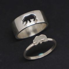 "Bear Wedding and Engagement Ring. Couple ring for lovers You will get a set of 2 rings or 1 ring of your choice. Please write your size at the personalize section. Base Material: 925 Sterling Silver Men Ring Depth: 8mm Women Ring Depth: 5mm Metal Stamped: 925 Thickness: 1.5mm Ring Size: We can make from US 4 - 14. We accept half-size. Please state after order. SPECIAL ANNOUNCEMENT 1. Please visit https://www.etsy.com/shop/yhtanaff for more designs. 2. Subscribe our newsletter to receive a Coupo Engagement Ring Couple, Matching Promise Rings, Bear Ring, Bear Couple, Bear Jewelry, Bear Wedding, Ring Bear, Couple Set, Promise Rings For Couples