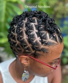 𝕆𝕣𝕪𝕘𝕚𝕟𝕒𝕝 𝕊𝕦𝕟𝕤𝕙𝕚𝕟𝕖 | . . . . . . #oryginalsunshine #971 #locstyles #starterlocs #locks #twist #loctician #fwi #hairstyle #locs #reels #loclivin #guadeloupe… | Instagram Loc Styles Women, Barrel Locs, Barrel Loc Styles Women, Hairstyle Locs, Loc Twist, Hair Like Wool, Black Natural Hair Care, Short Dreadlocks Styles