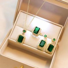 Square Zircon Light Luxury Titanium Steel Necklace Set – JEWEART Emerald Necklace Pendant, Rhinestone Jewelry Set, Square Jewelry, Ring Der O, Bottle Necklace, Zircon Jewelry, Women's Jewelry Sets, Fashion Jewelry Sets, Mua Sắm