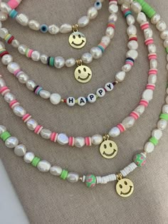 Preppy Necklaces, Neon Summer, Necklaces Beaded, Preppy Jewelry, Diy Collier, Face Necklace, Indie Jewelry, Beaded Necklace Designs, Necklace Layered